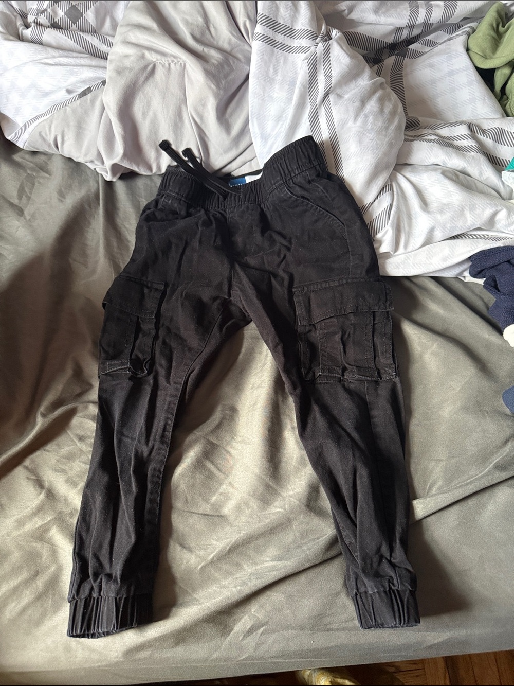 Old Navy Black Kids Cargo Joggers